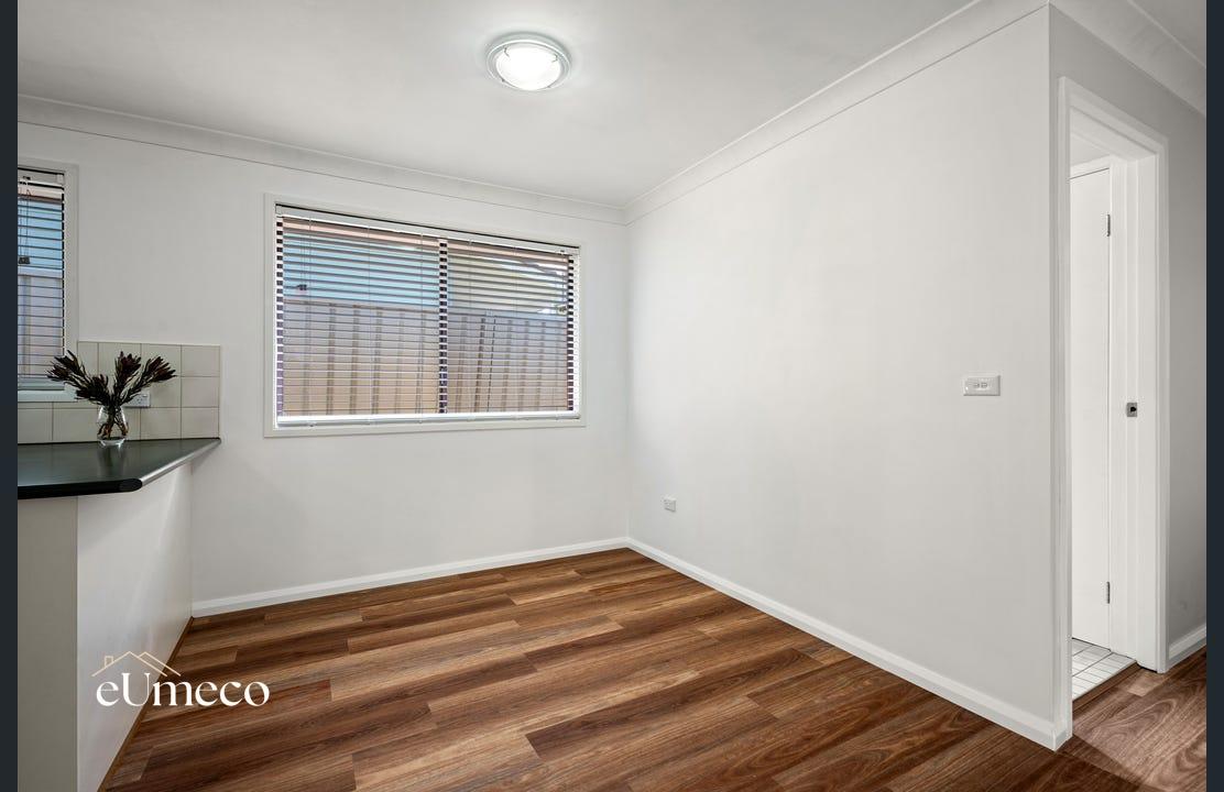 12 Peppermint Crescent, Kingswood NSW 2747 — image 9 of 15