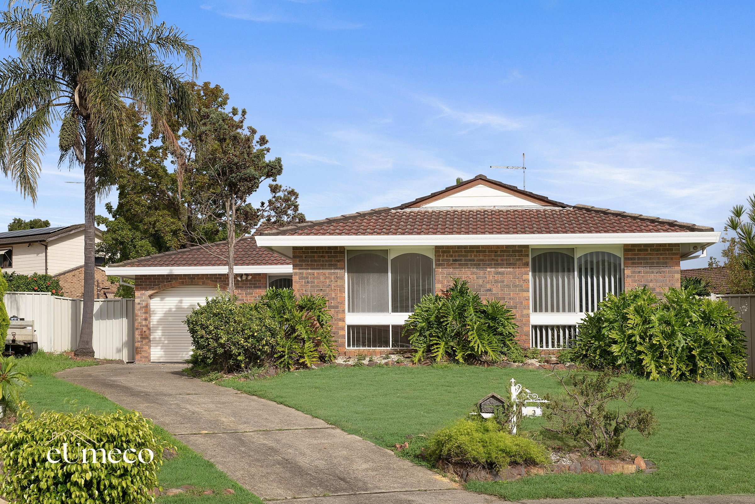 13 Quinn Place, Prairiewood NSW 2176 — image 8 of 10