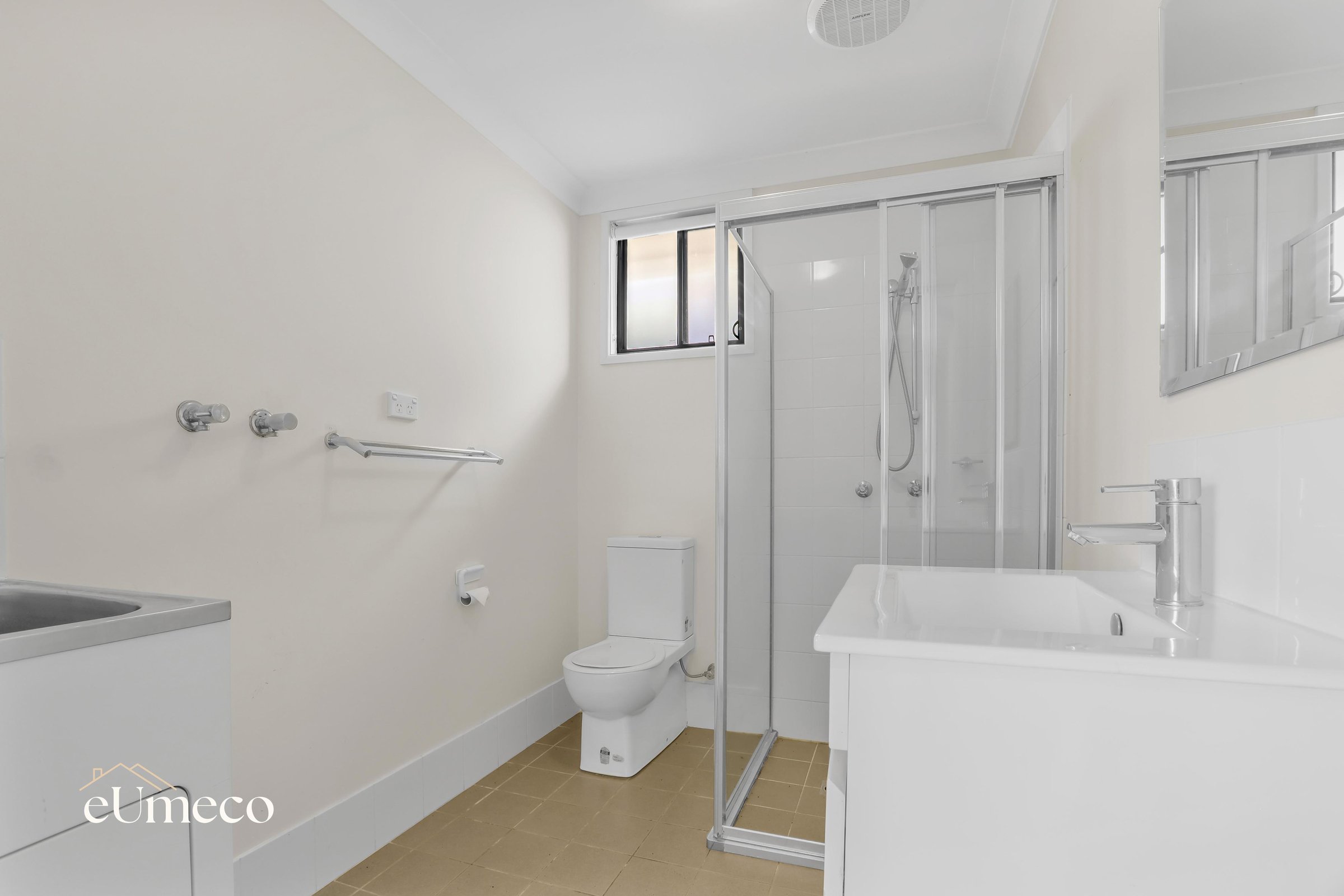 27 and 27a Parkin Road, Colyton NSW 2760 — image 11 of 13