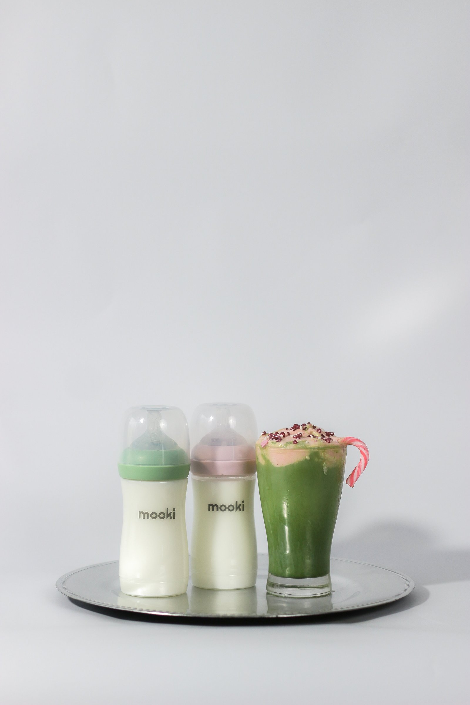 Strawberry Matcha Bottle Set ( HOLIDAY EXCLUSIVE ) 2