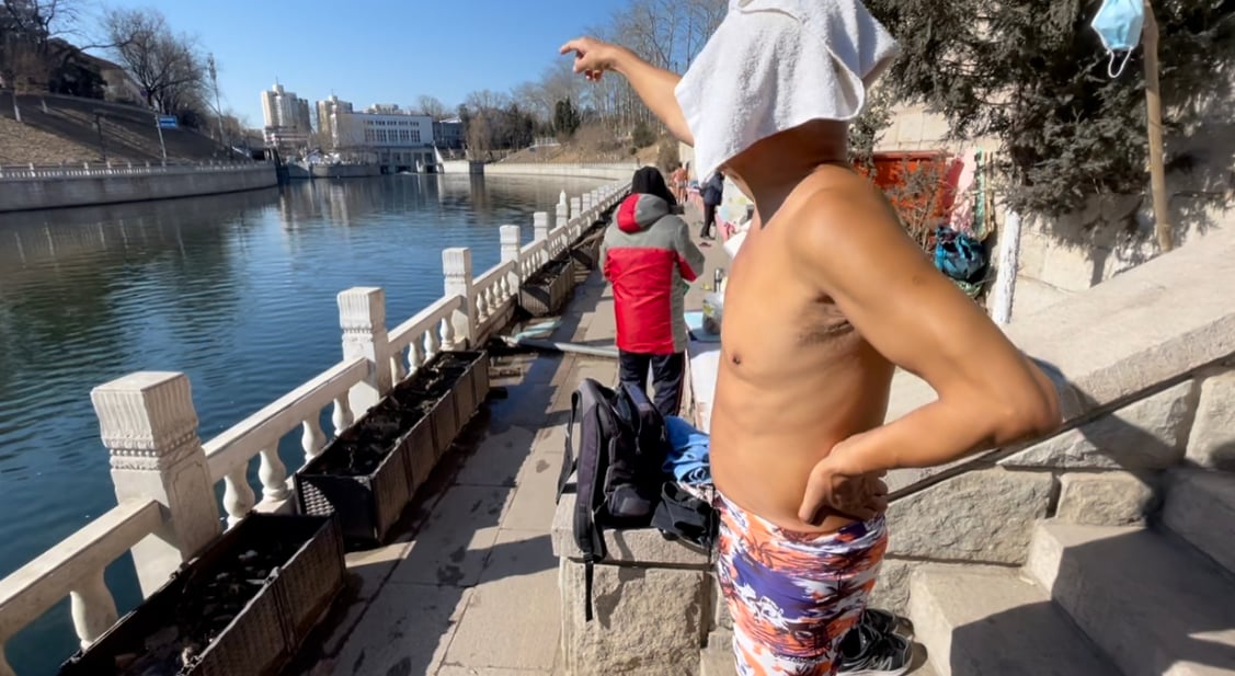 Winter Swimming Beijing