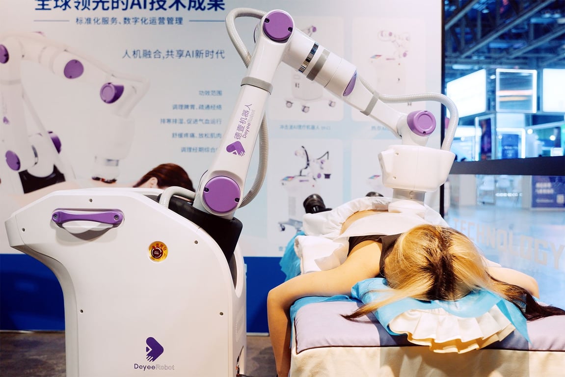 Feature image of This Robot Can Give a Better Chinese Massage Than a Human, Apparently