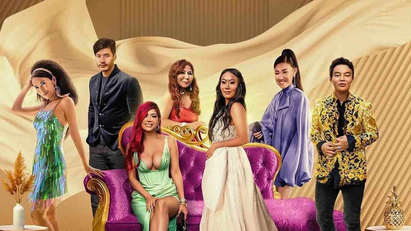 Feature image of ‘Bling Empire’ Season 3 Unpacks Warped Beauty Standards, Plastic Surgery