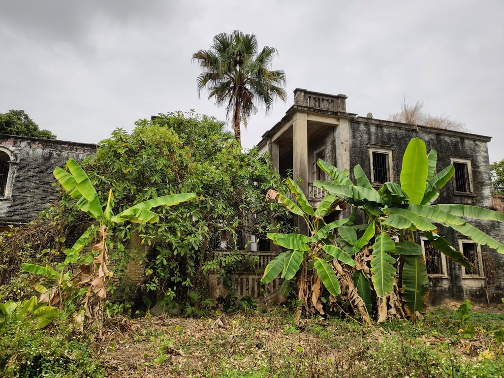 Feature image of Kaiping and Its Unique Architecture Reconnect Overseas Chinese with Their Roots