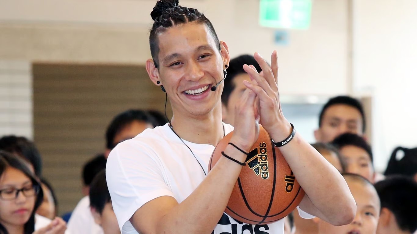 Feature image of Jeremy Lin Announces Return to Basketball with New Taipei Kings