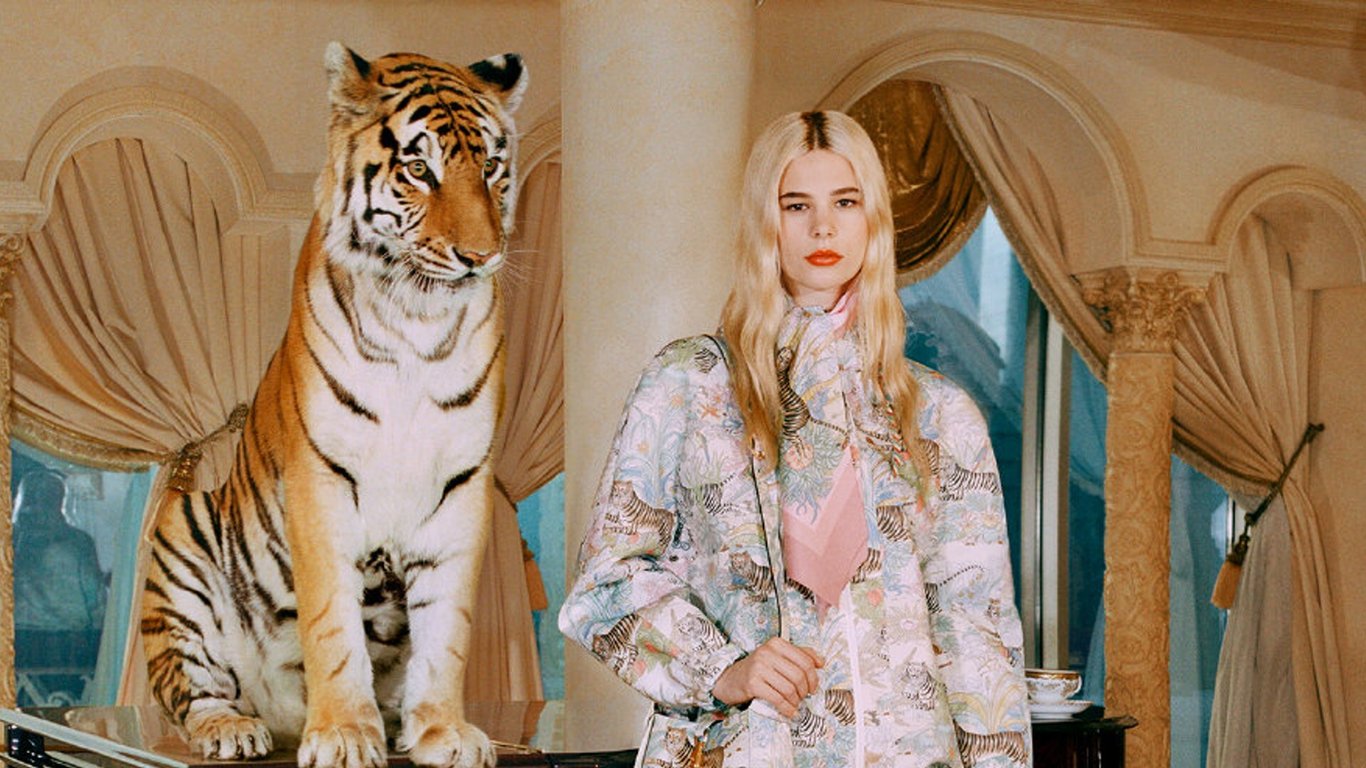 gucci tiger ad