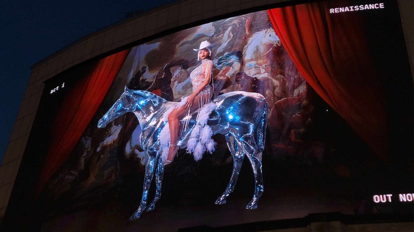 Feature image of Beyonce’s ‘Renaissance’ Gets Red Carpet Treatment From Chinese Voguers