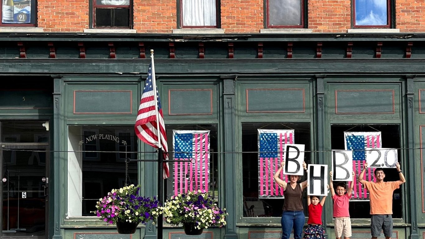 hong-kong's-bleakhouse-books-in-upstate-new-york