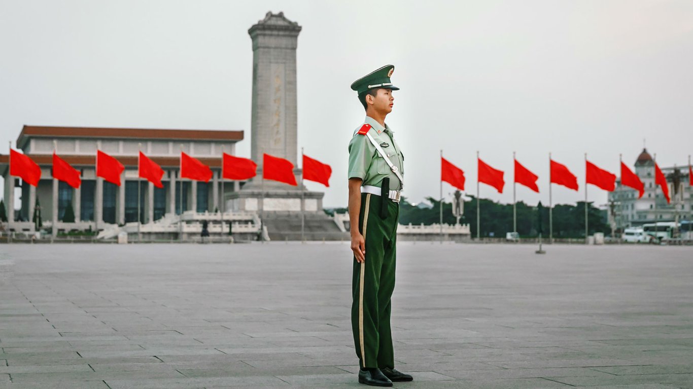 tiananmen square 1989 beijing china