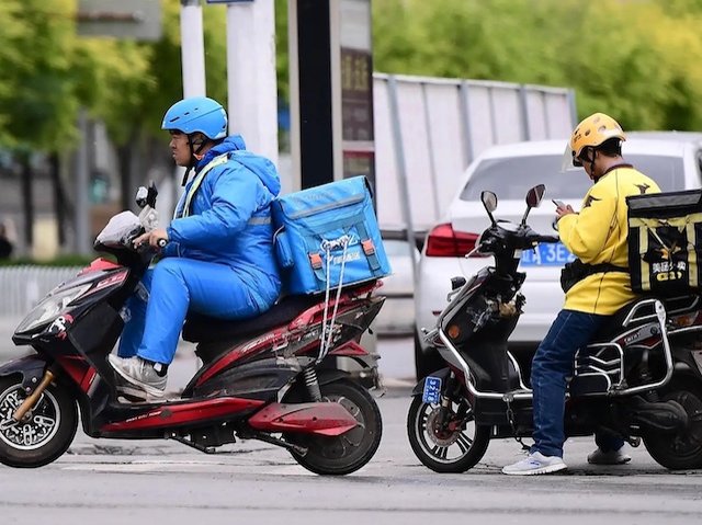 delivery drivers meituan eleme