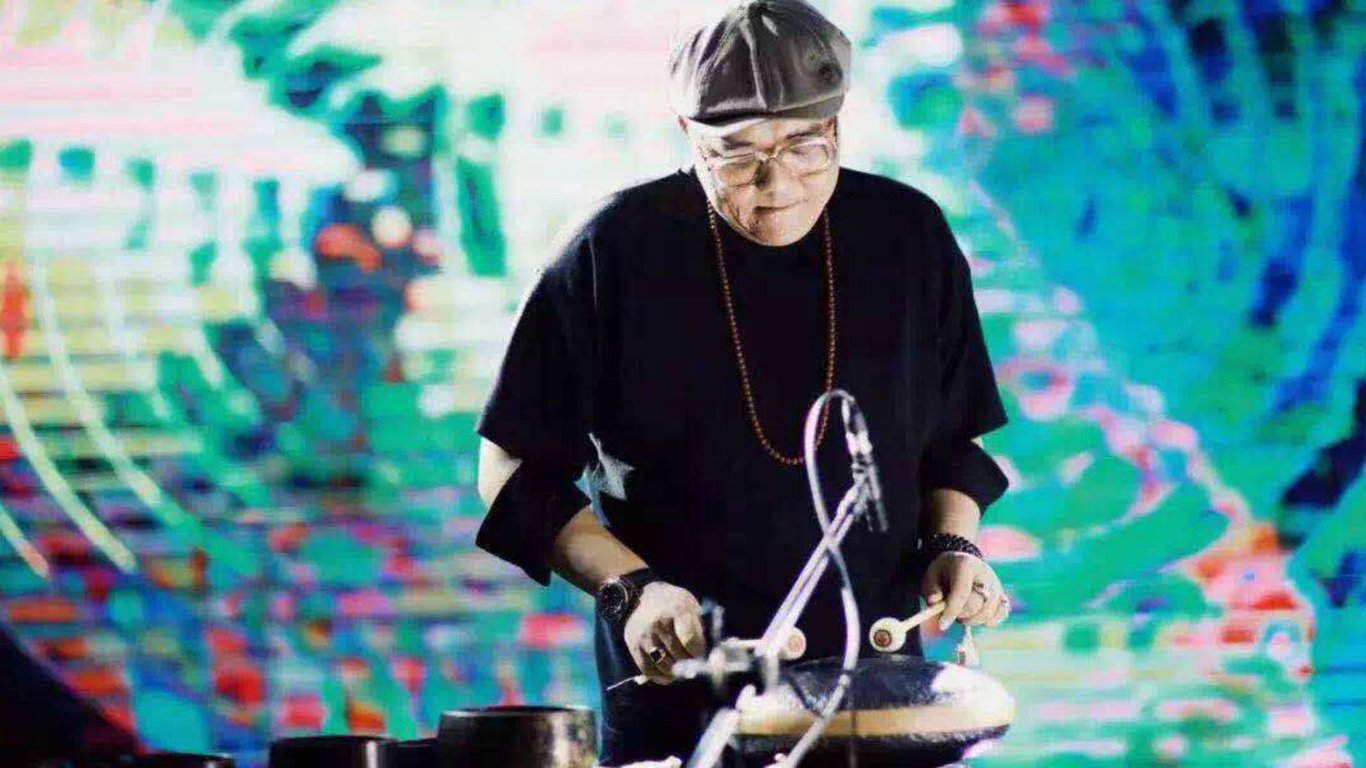 Feature image of Listen: Techno Label Crater Monde is Here to Save Us from the “Black Hole-Like Cultural Junkyard”