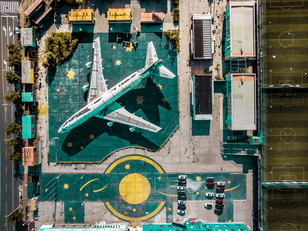 Feature image of Photo of the Day: Ready for Take-Off