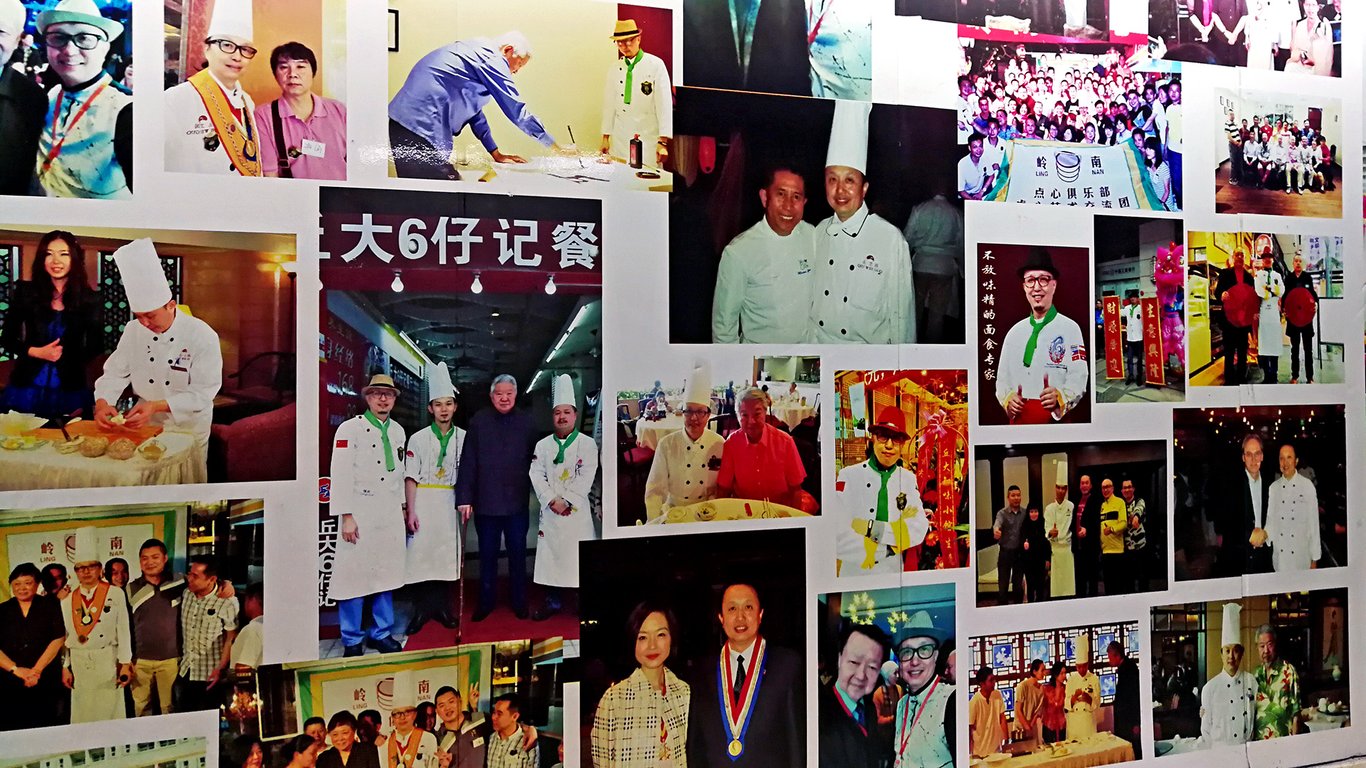 Qiu Da Zi photo wall