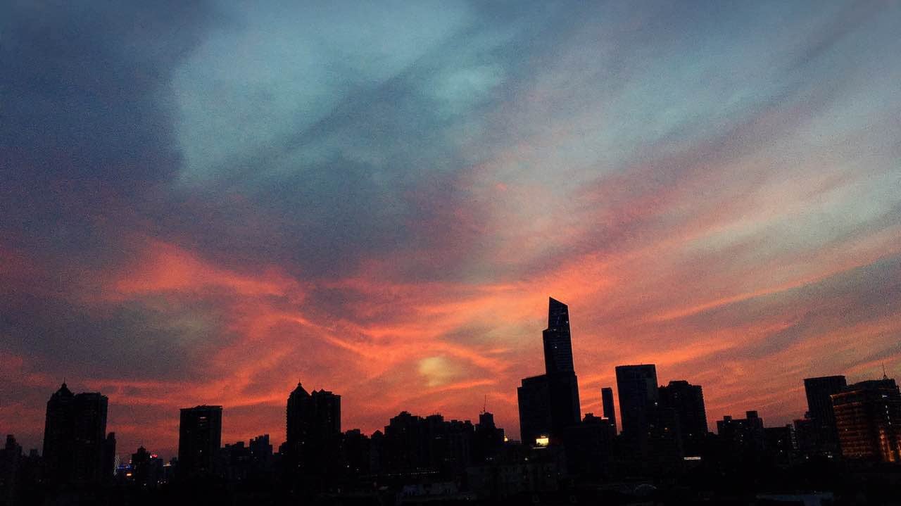 Feature image of Shanghai Saw Quite the Sunset Over the Weekend
