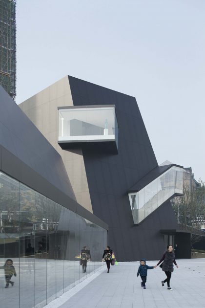 Shenzhen Huahui Design Co.,Ltd Chongqing Tiandi Art Museum