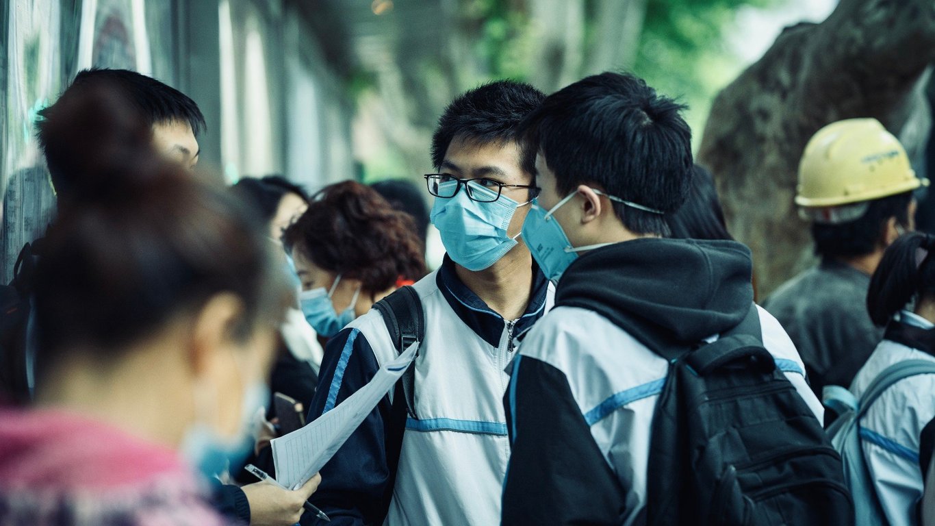 Feature image of 4 Wild Stories From China’s 2022 College Entrance Exam, ‘The Gaokao’