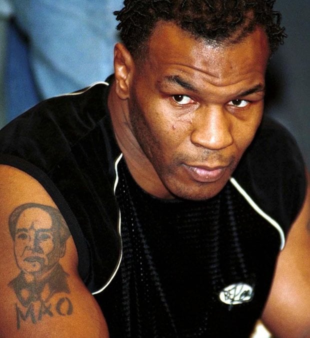 Lost Picture of Mike Tyson Getting the Iconic Face Tattoo Resurfaces   EssentiallySports