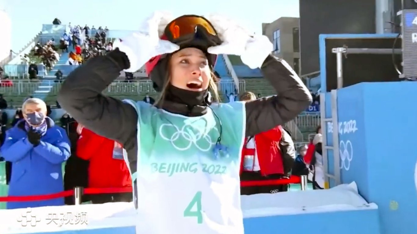 Feature image of U.S.-Born Freestyle Skier Eileen Gu Wins Gold Medal for China