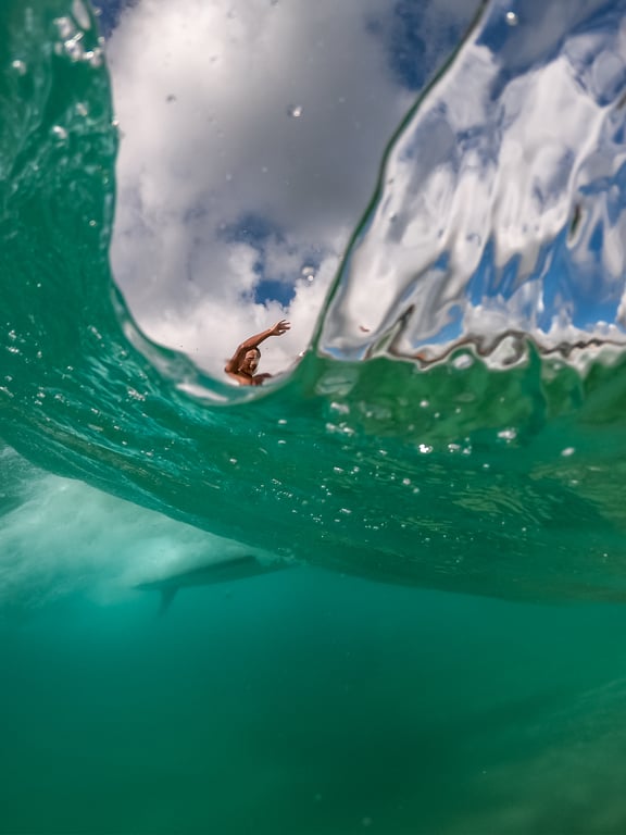 Surfing in Hainan