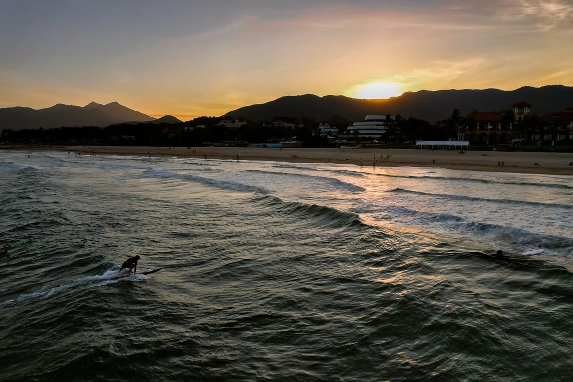 Surfing in Hainan