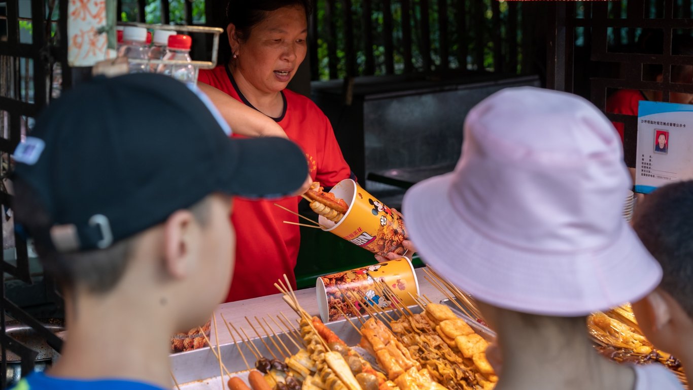 street stall economy street food vendors china