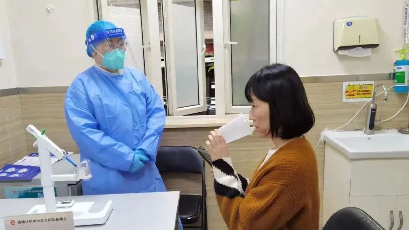 Feature image of Government-sanctioned Vaping? Nah, It’s Just the New Covid Vaccine
