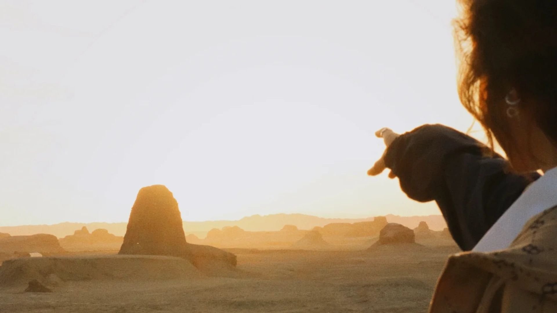 Feature image of China’s Yardang Landscapes Inspire a New Fashion Trend on Social Media