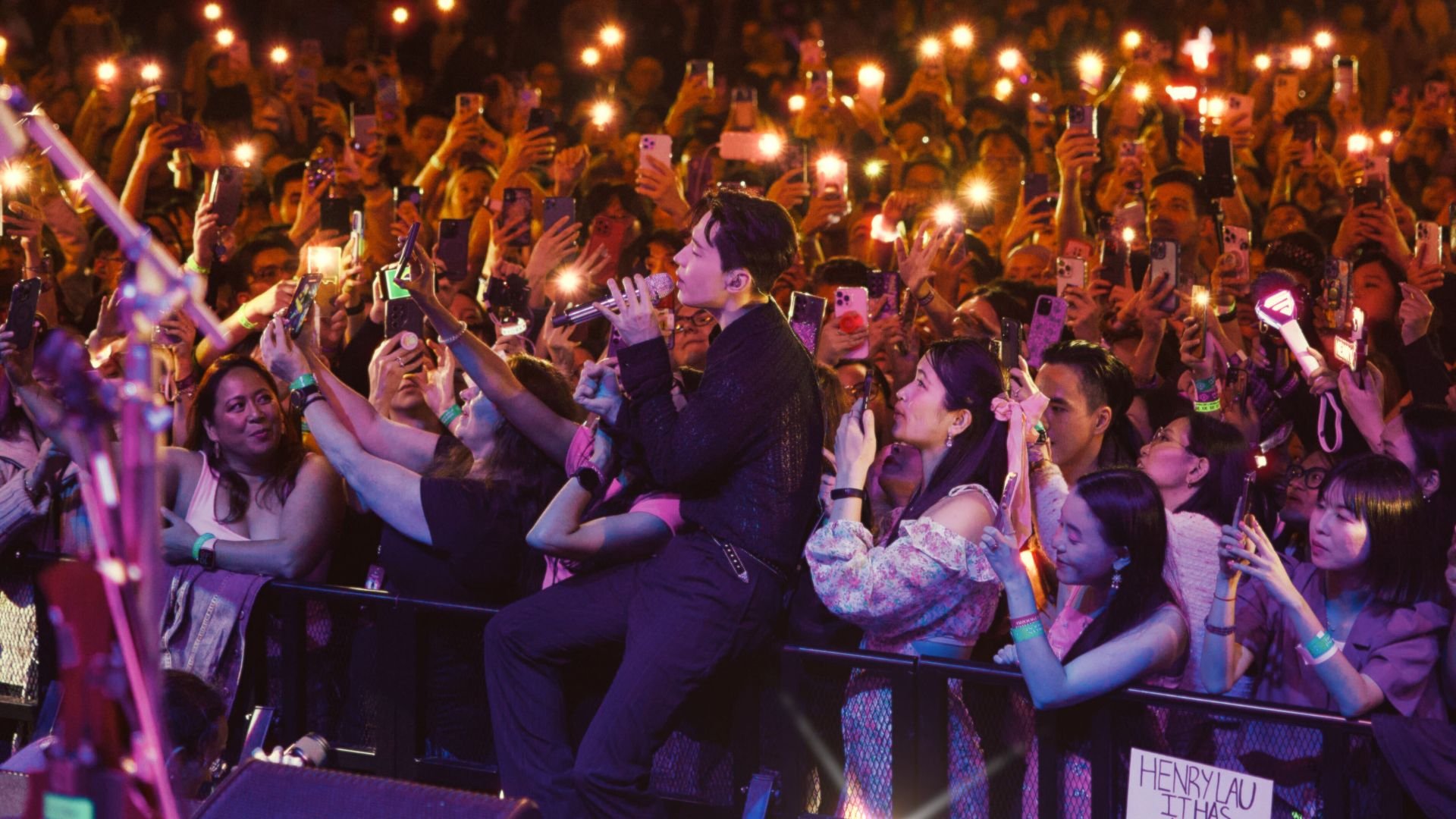 Feature image of MetaMoon Brings Asian Pop to the Center Stage in NYC