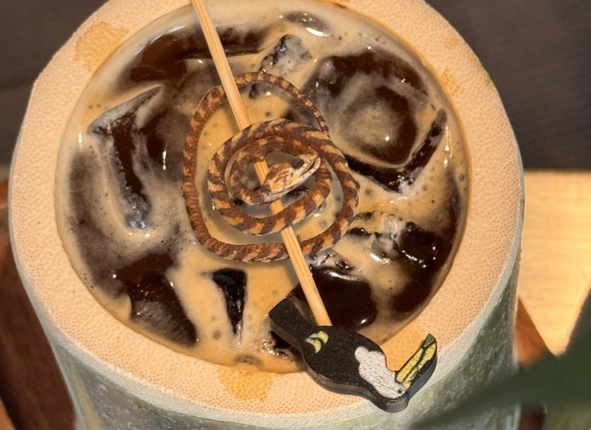 Feature image of Snake Coffee: China’s Weirdest Viral Coffee Trend Yet