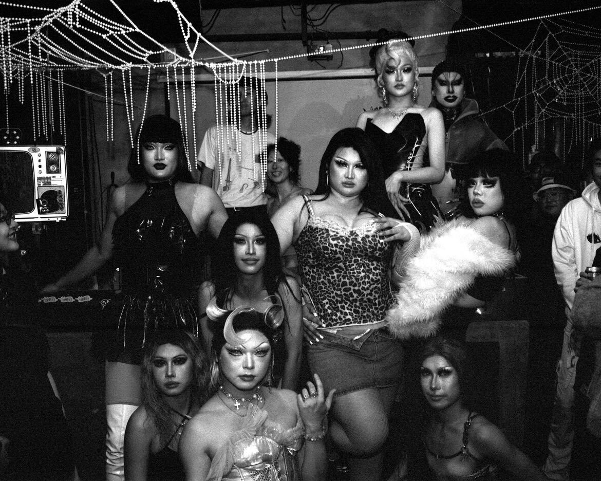 Feature image of Empowering Drag Queens in Guiyang: A Look at the Vibrant And Uniquely Embraced Community