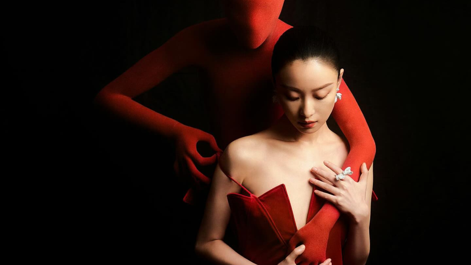 Feature image of Fashion Designer Robert Wun Just Turned Couture Into a Living Nightmare