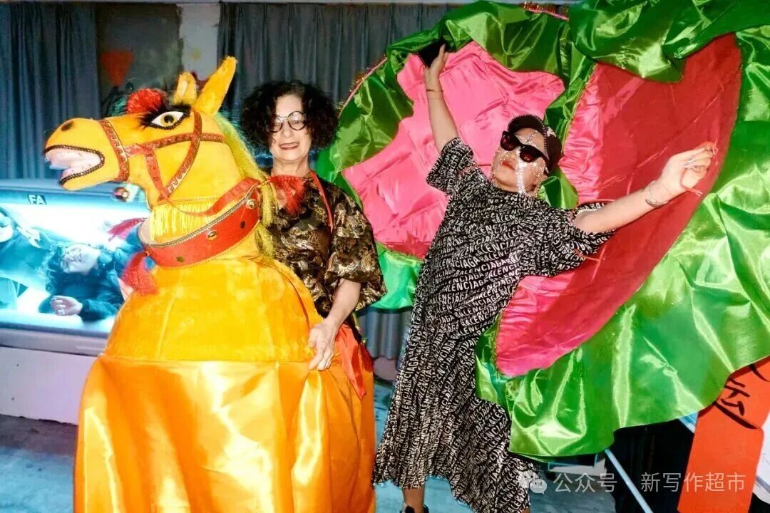 Feature image of Go to Shanghai’s ‘New Writing Supermaket’ For Art, Not For Groceries