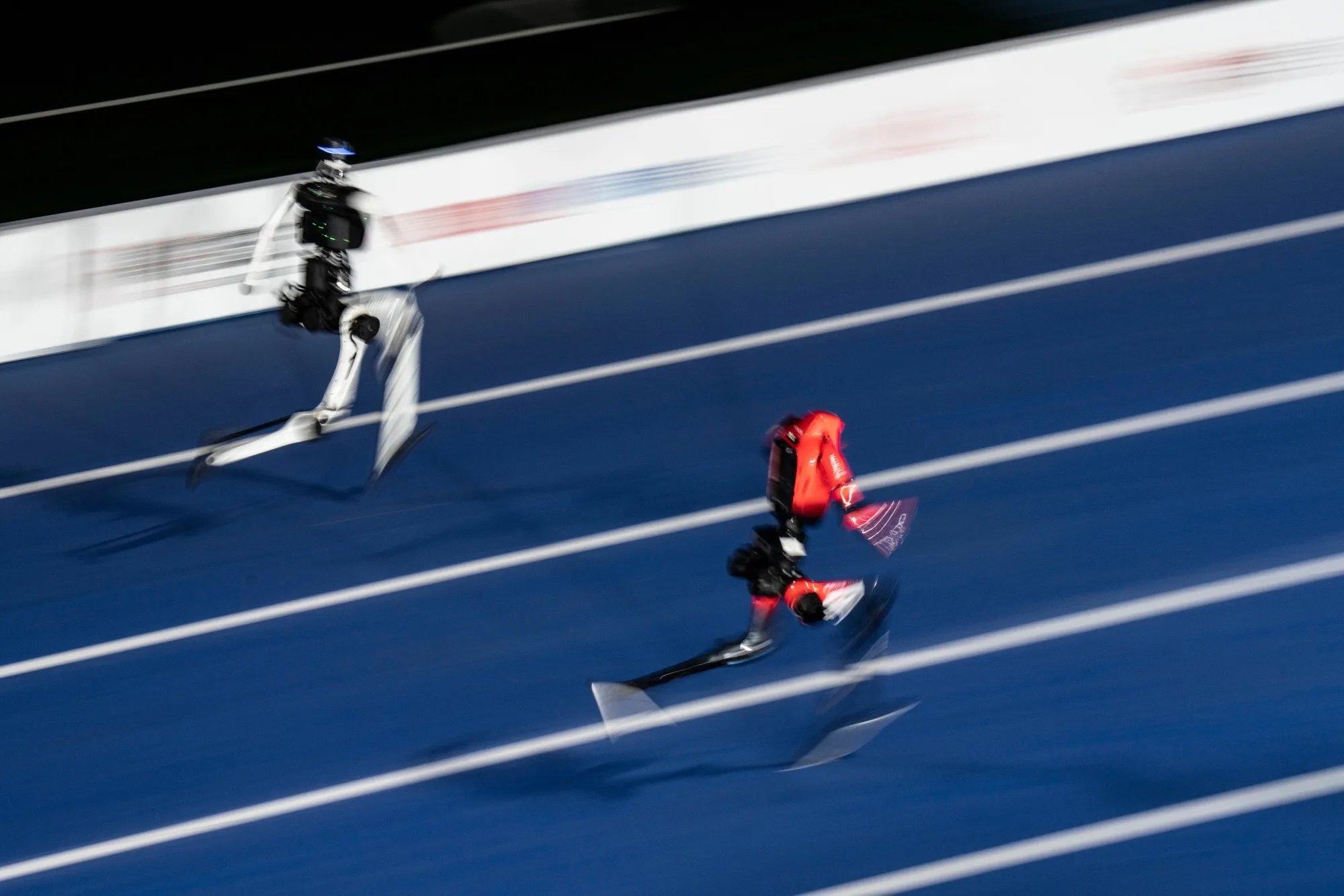 Feature image of Faster Than Usain Bolt? Why China’s Running Robots Mean Plan B is Canceled