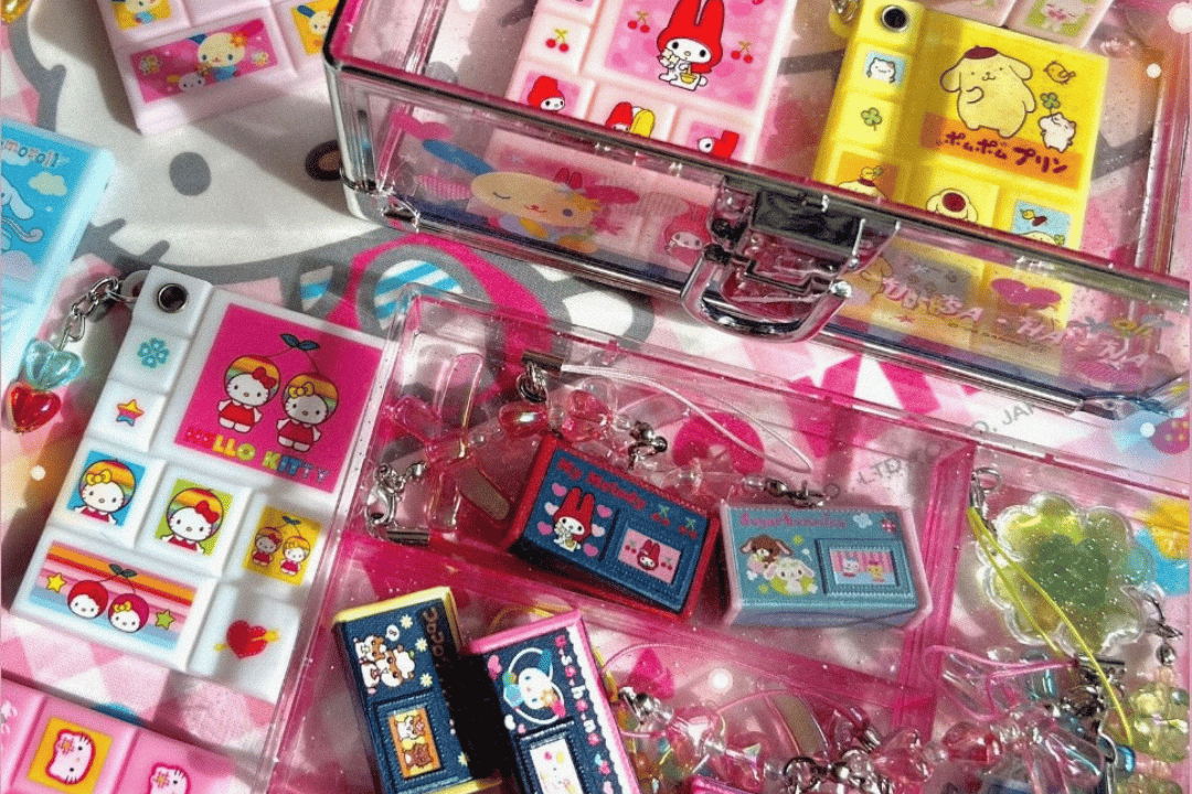 Feature image of The Childhood Objects Every Chinese Kid in the 2000s Knew