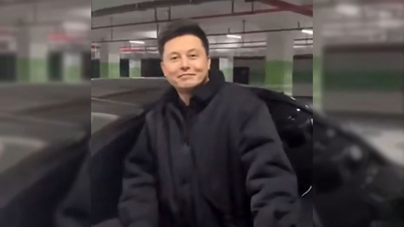 Elon Musk Speculates He Might Be Partly Chinese Radii Elon Musk Speculates He Might Be Partly Chinese Radii