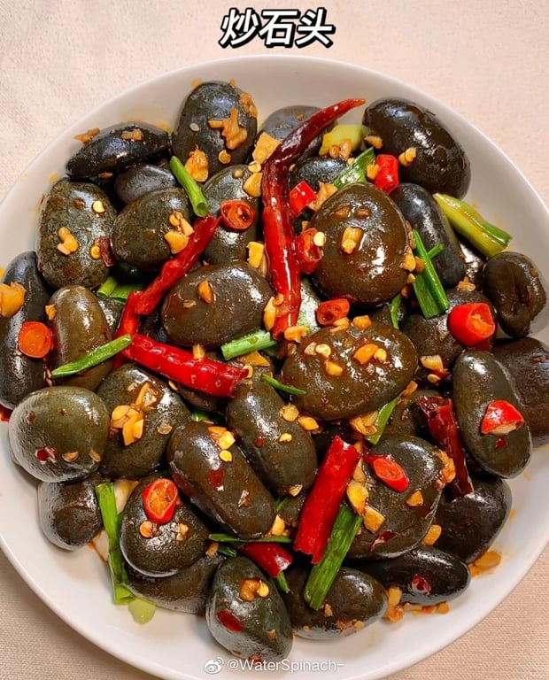 Stir-fried pebble on a plate