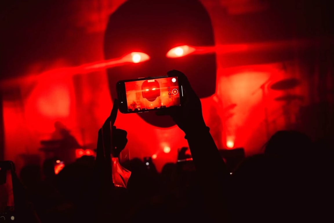 Nova Heart Stage Design