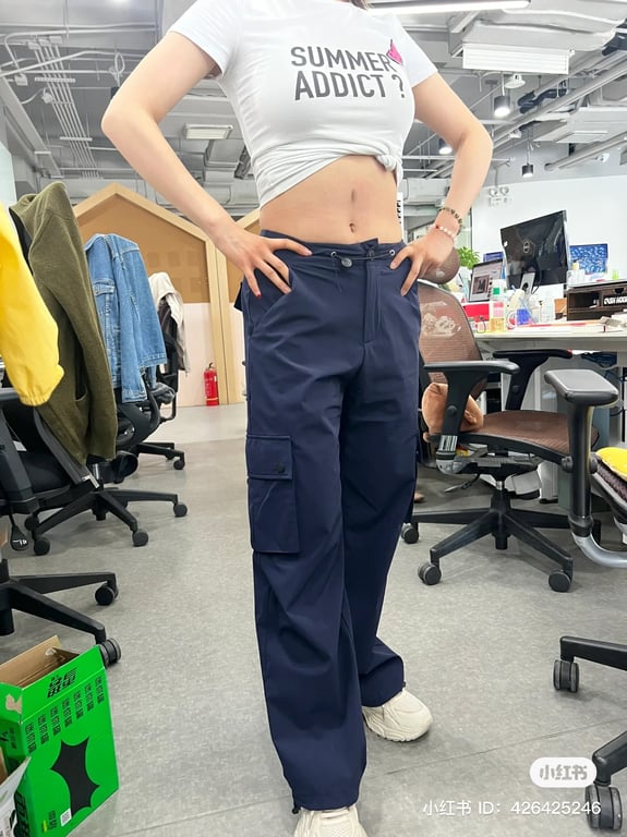 Fake Belly Buttons are the Newest Gen-Z Fashion Accessory — RADII