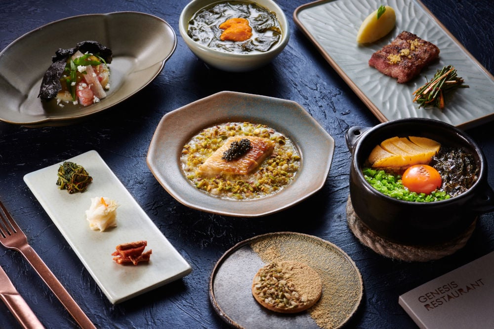 Chef Ryu’s Ingenuinity Set at the Genesis Restaurant is a six-course series including specialty dishes such as the jeonbuk bibimbap, which is paired with abalone and clam soup rice. Image via Genesis Motor China