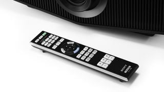 Proiector home cinema: Sony VPL-XW7000ES