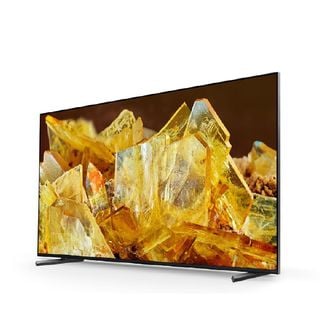 Sony XR-55X90L pe un fundal alb