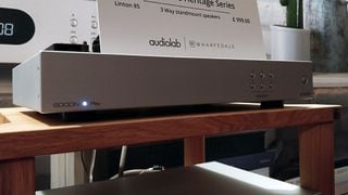 Audiolab prezintă un streamer muzical accesibil 6000N Play