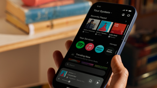Noua interfață a aplicației Sonos pe ecranul telefonului