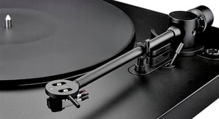 asamblare Sony PS-HX500