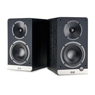 Boxe Elac Debut ConneX DCB41 pe fundal alb