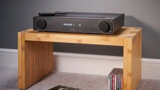 Amplificator integrat: Arcam A5