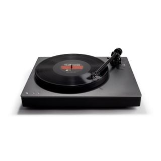 Cambridge Audio Alva TT V2 în finisaj gri lunar pe fundal alb