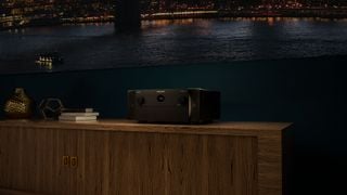 Amplificator de referință Marantz Cinema 30