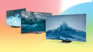 Trei dintre cele mai bune televizoare cu valuri oceanice pe ecran, toate pe un fundal colorat