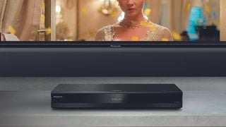 Imagine Panasonic DP-UB820EB